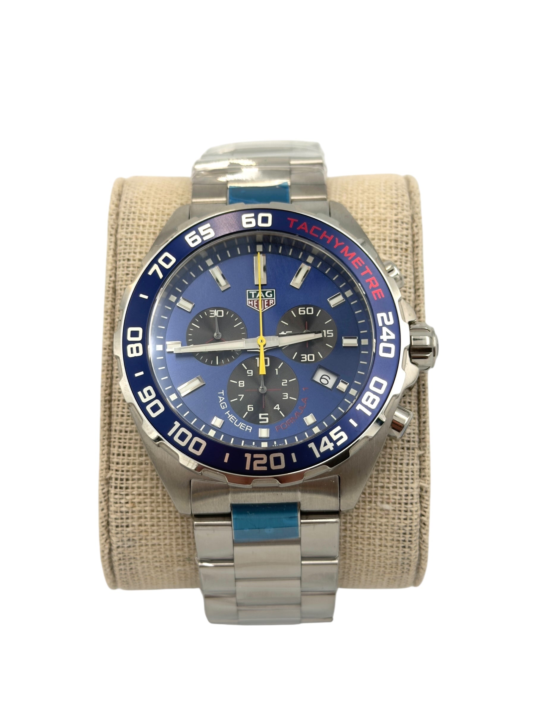 TAG HEUER FORMULA 1 SPECIAL EDITION RED BULL