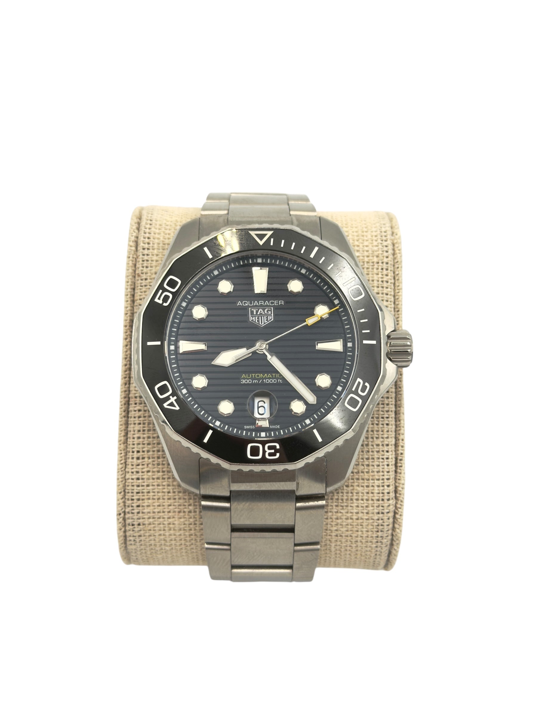 TAG HEUER AQUARACER PROFESSIONAL 300 DATE