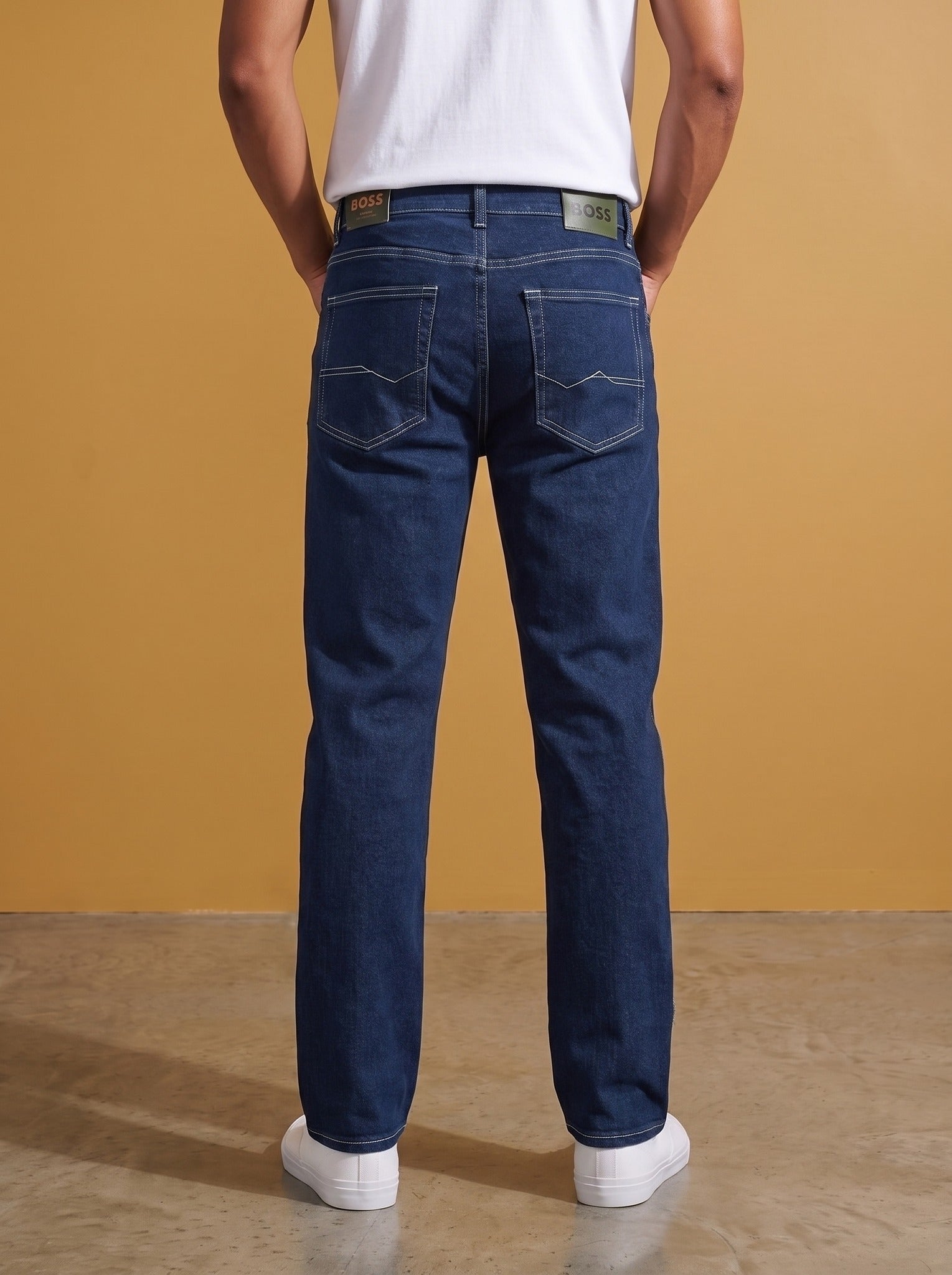 Pantalón de mezclilla Boss - Boxroom