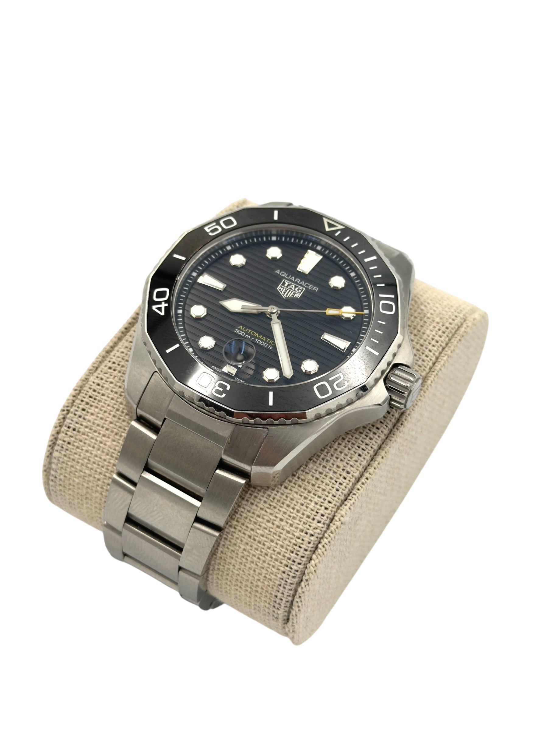 TAG HEUER AQUARACER PROFESSIONAL 300 DATE